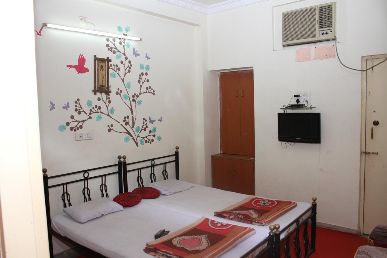 Hotel Bhagwat Palace Latur ภายนอก รูปภาพ